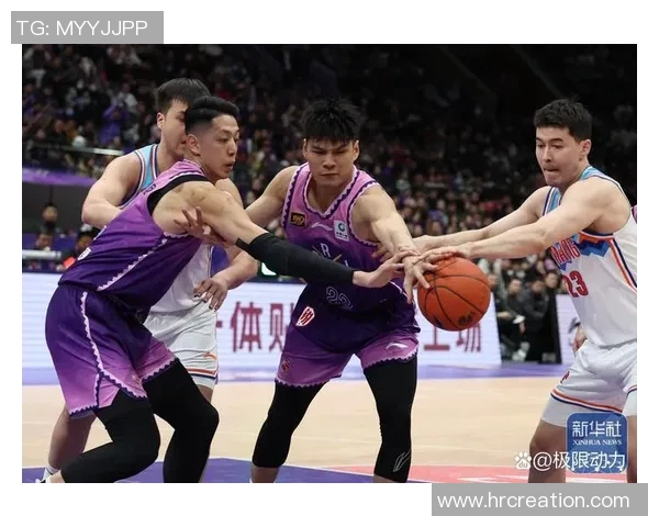 北京与新疆篮球对决精彩直播实录全程回顾与分析 北京与新疆篮球对决精彩直播实录全程回顾与分析